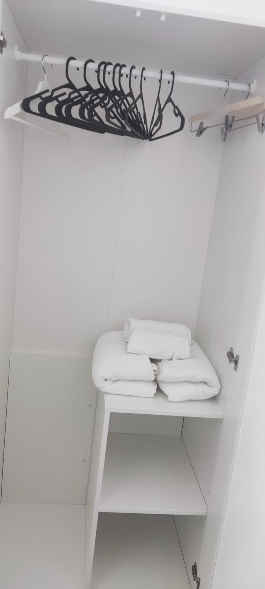 Chambre R0 Avec Salle De Bain Partagee Pres De L'Hopital De La Citadelle A Lutych Exteriér fotografie